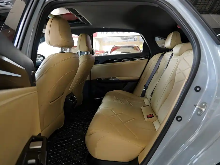 GEELY GALAXY GALAXY L6