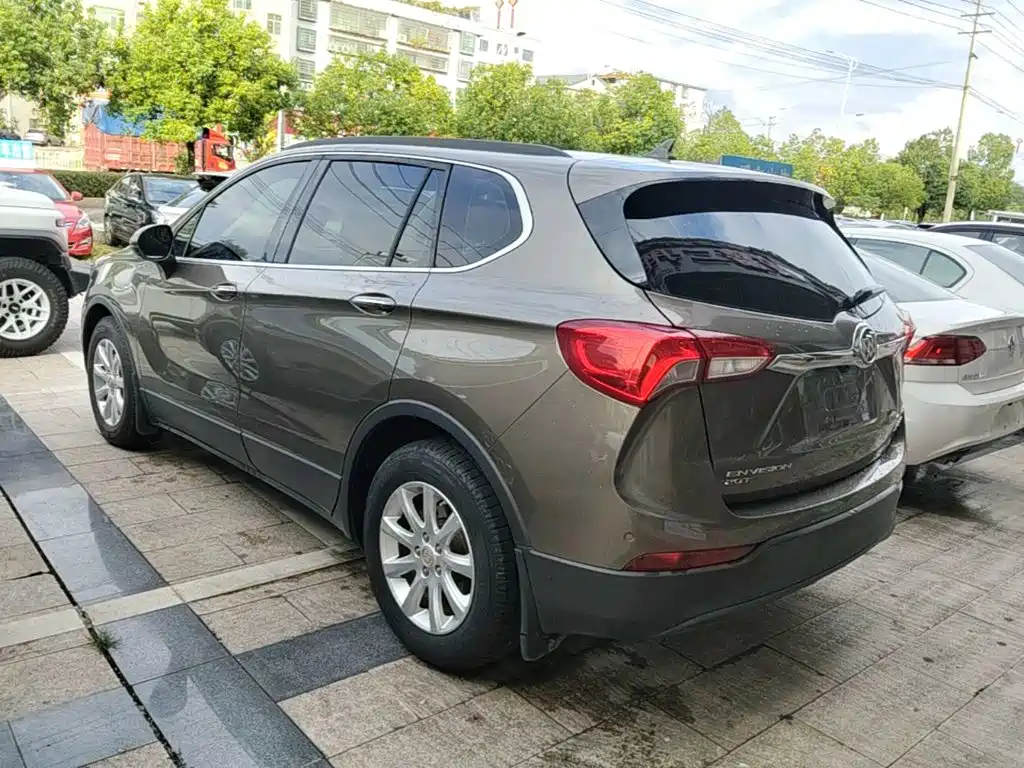Buick Envision Plus — миниатюра 5