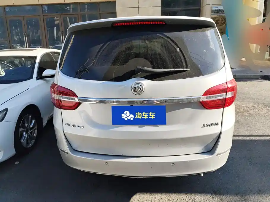 Buick GL8 — миниатюра 4