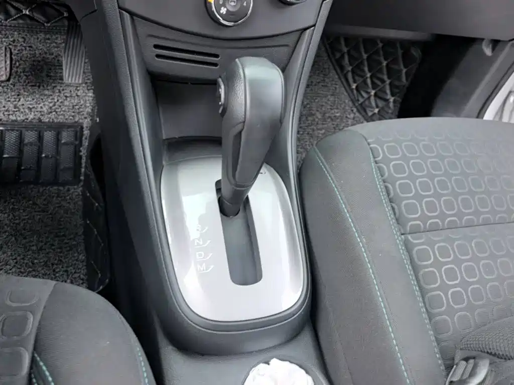 Chevrolet Trax — миниатюра 14