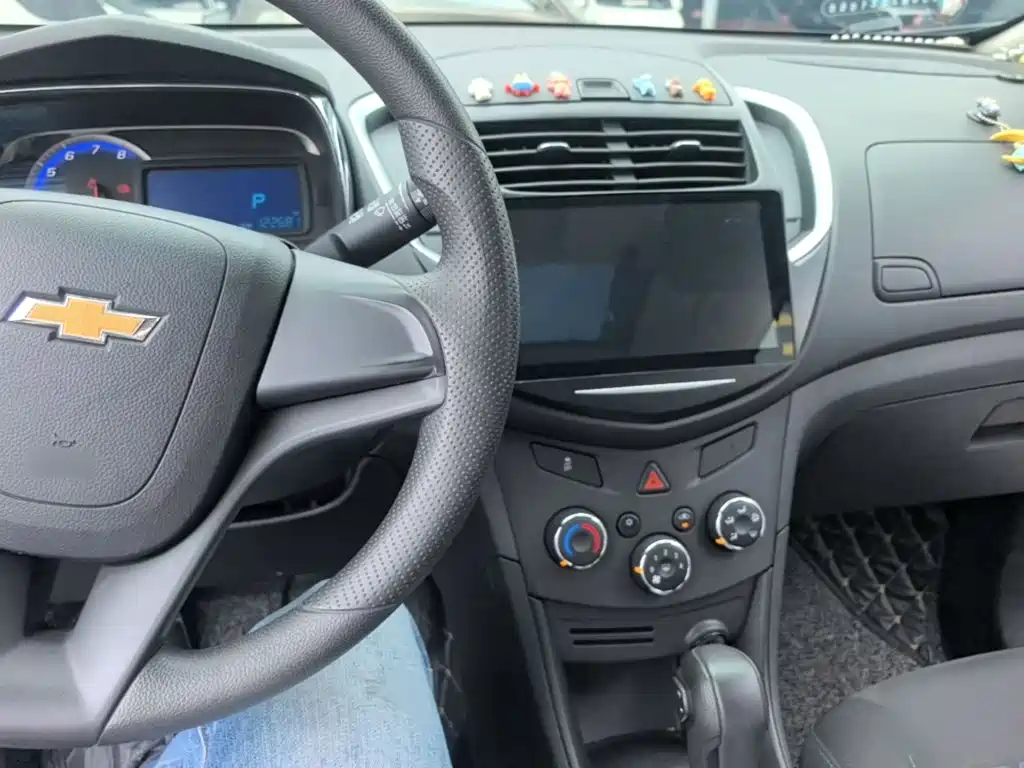 Chevrolet Trax — миниатюра 10