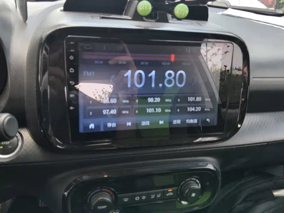 Roewe Clever — миниатюра 13