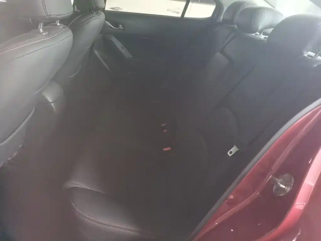 Mazda 3 Axela — миниатюра 17