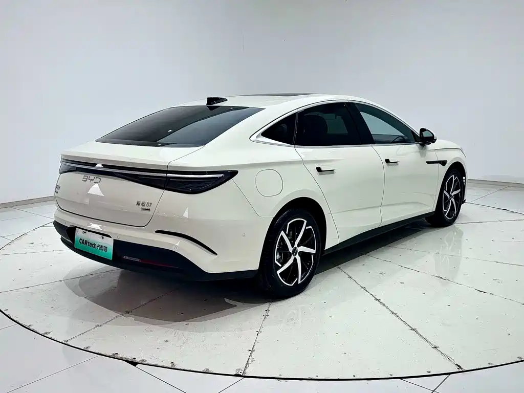 BYD Seal 07 DM-i — миниатюра 25