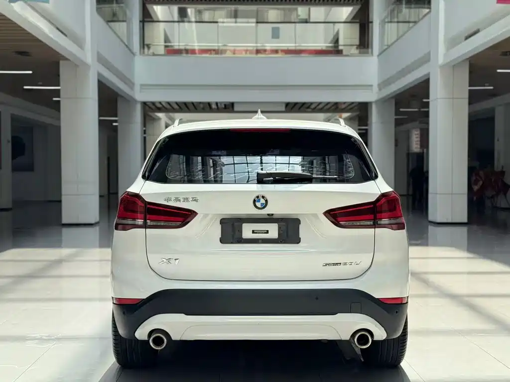 BMW X1 — миниатюра 6