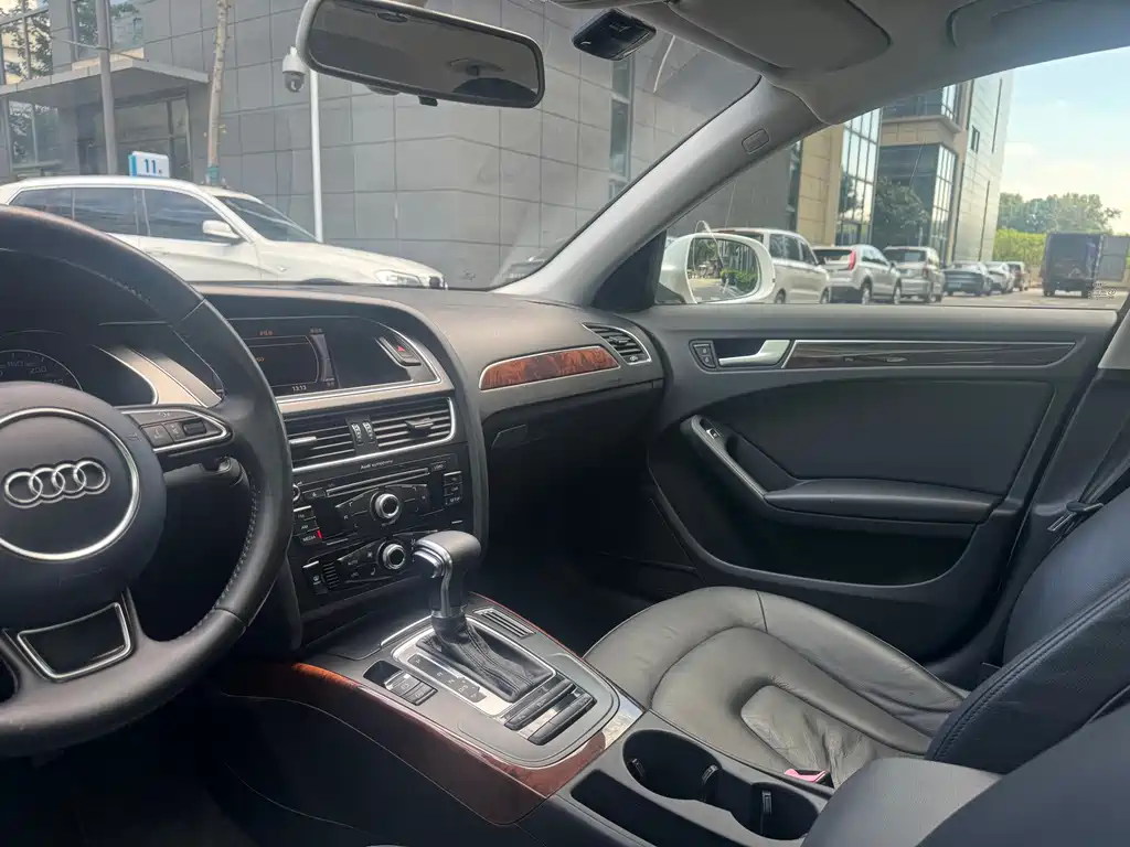 Audi A4L — миниатюра 16