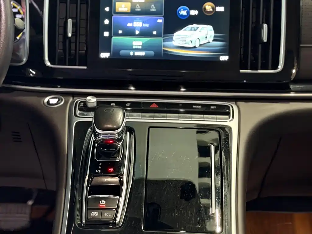 GAC Motor Trumpchi M8 — миниатюра 10