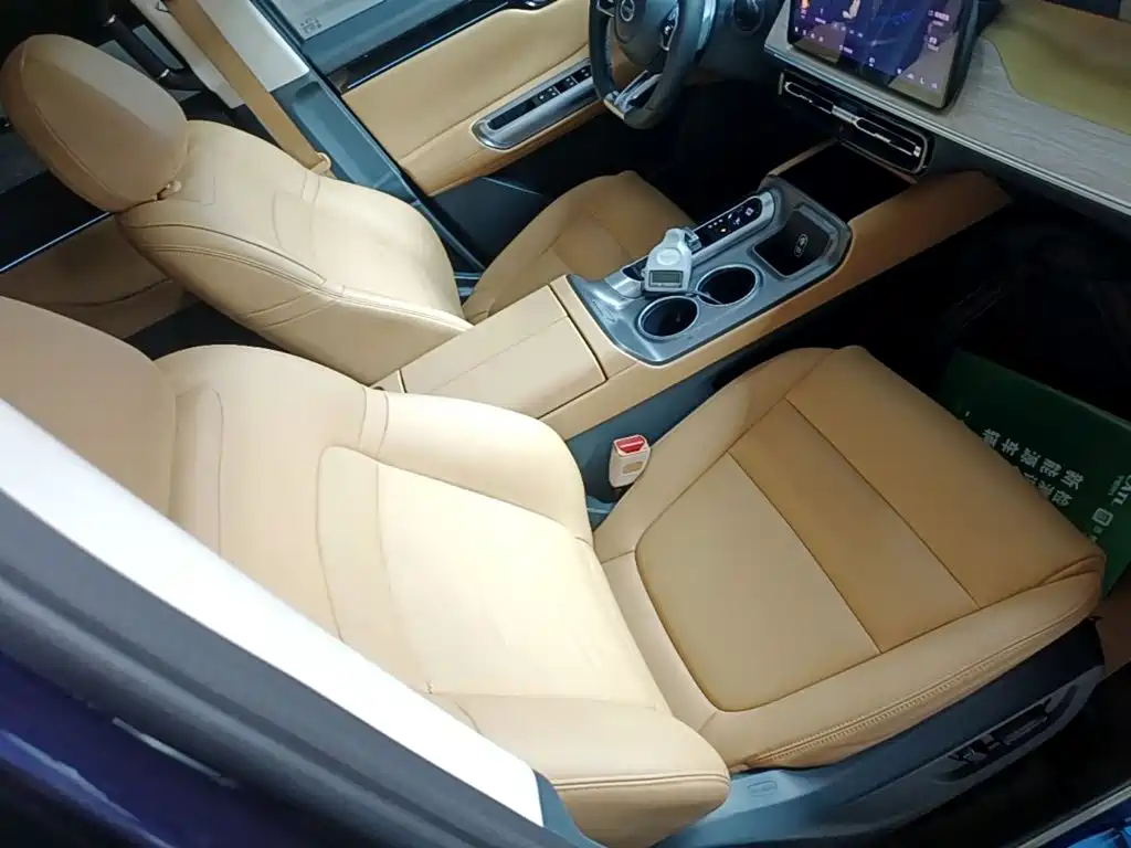 GAC Motor Trumpchi E8 PHEV — миниатюра 25