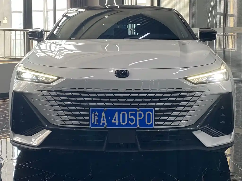 Changan UNI-V — миниатюра 2