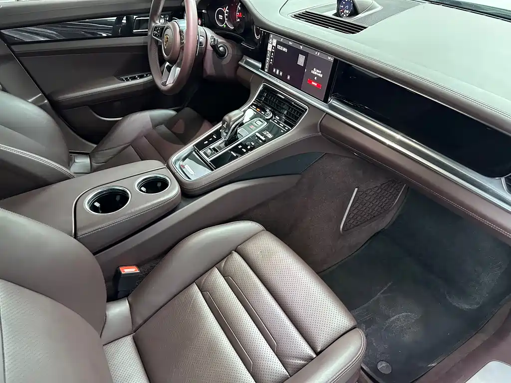 Porsche Panamera — миниатюра 21