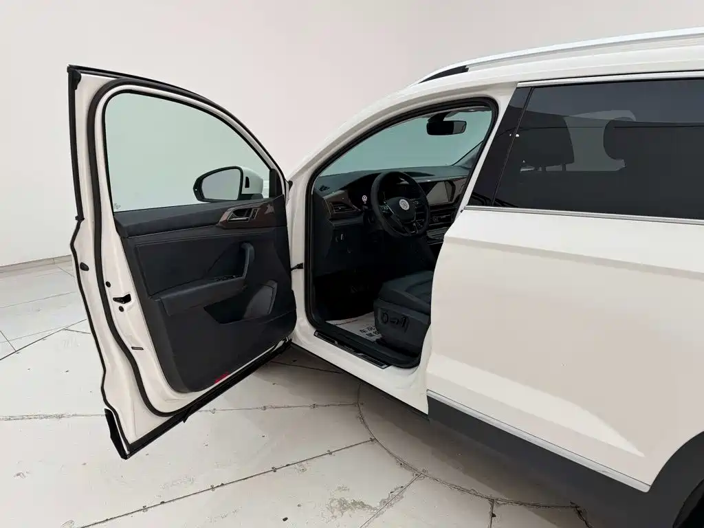 Volkswagen Tharu — миниатюра 24