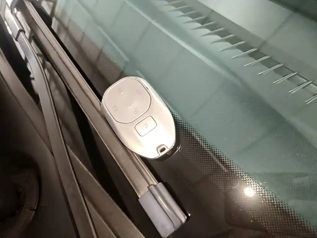 GAC Motor Trumpchi E8 PHEV — миниатюра 9