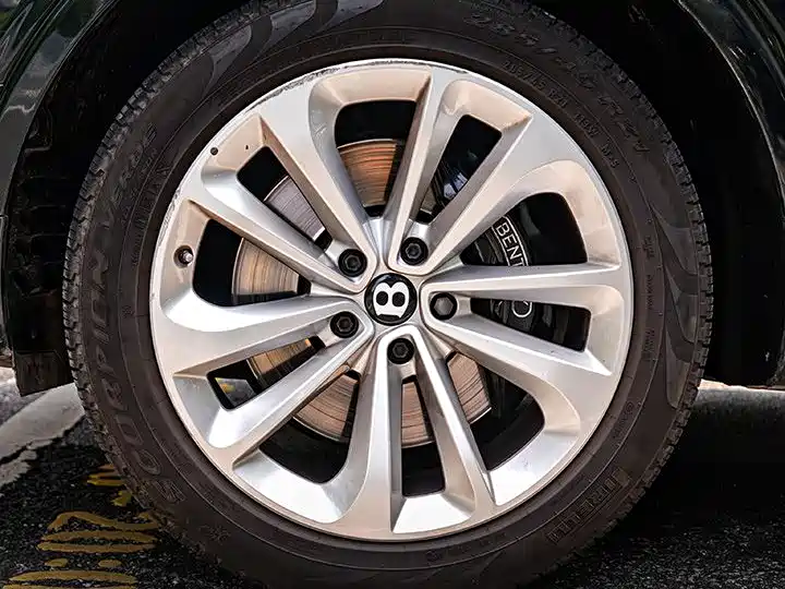 Bentley Bentayga 2016 6.0T Standard