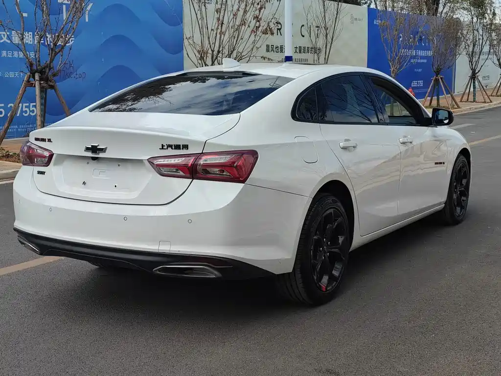 Chevrolet Malibu XL — миниатюра 13