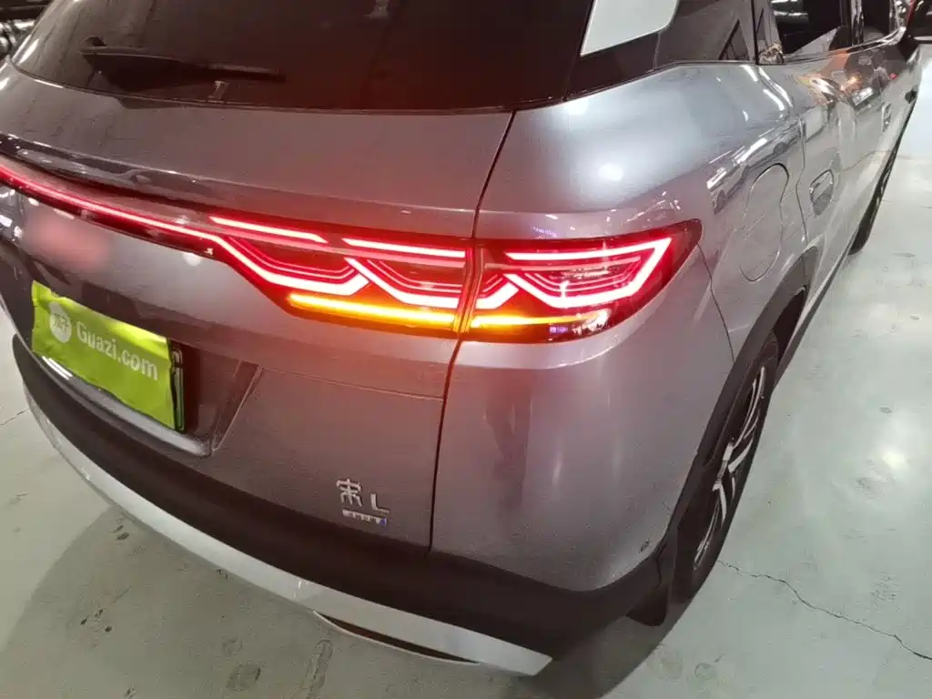 BYD L DM-i — миниатюра 8