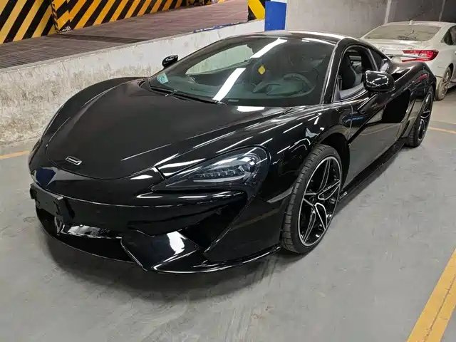 MCLAREN  570 2019