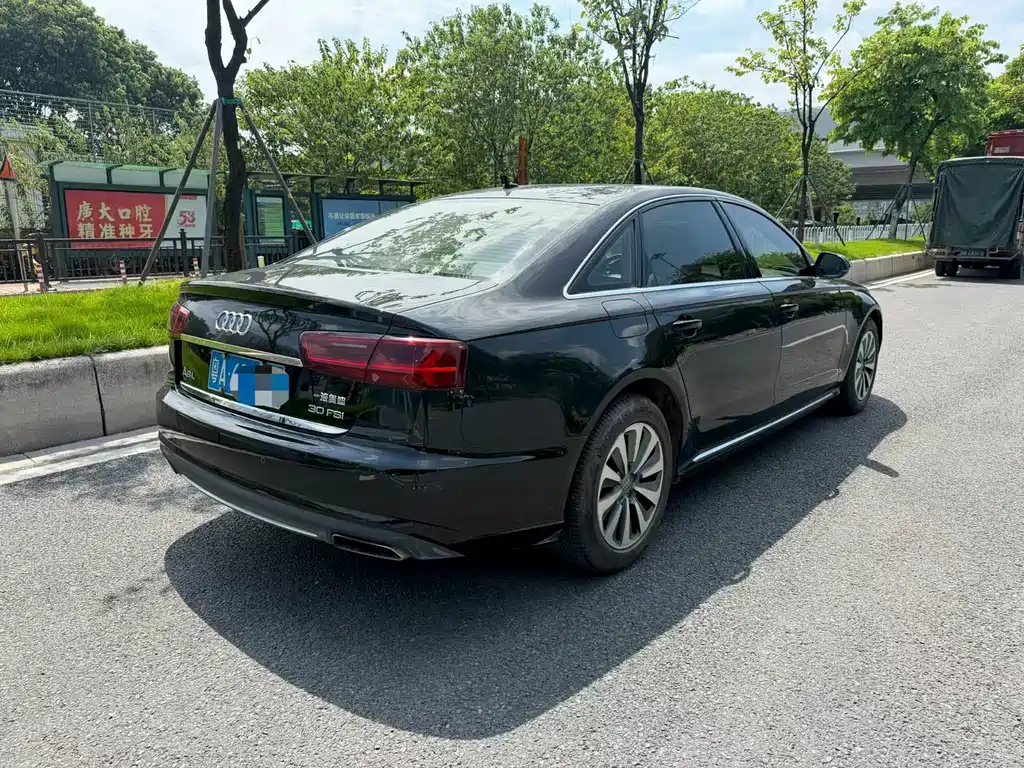 Audi A6L — миниатюра 4