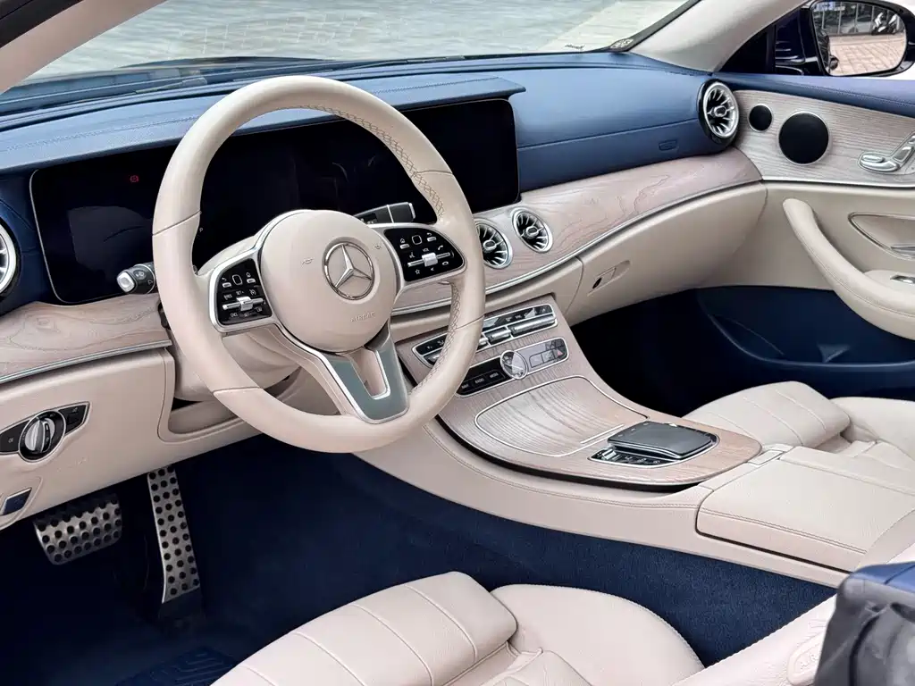 Mercedes-Benz E-Class (Import) — миниатюра 7