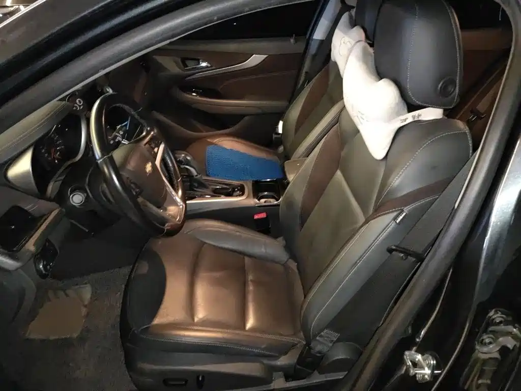 Chevrolet Malibu — миниатюра 11