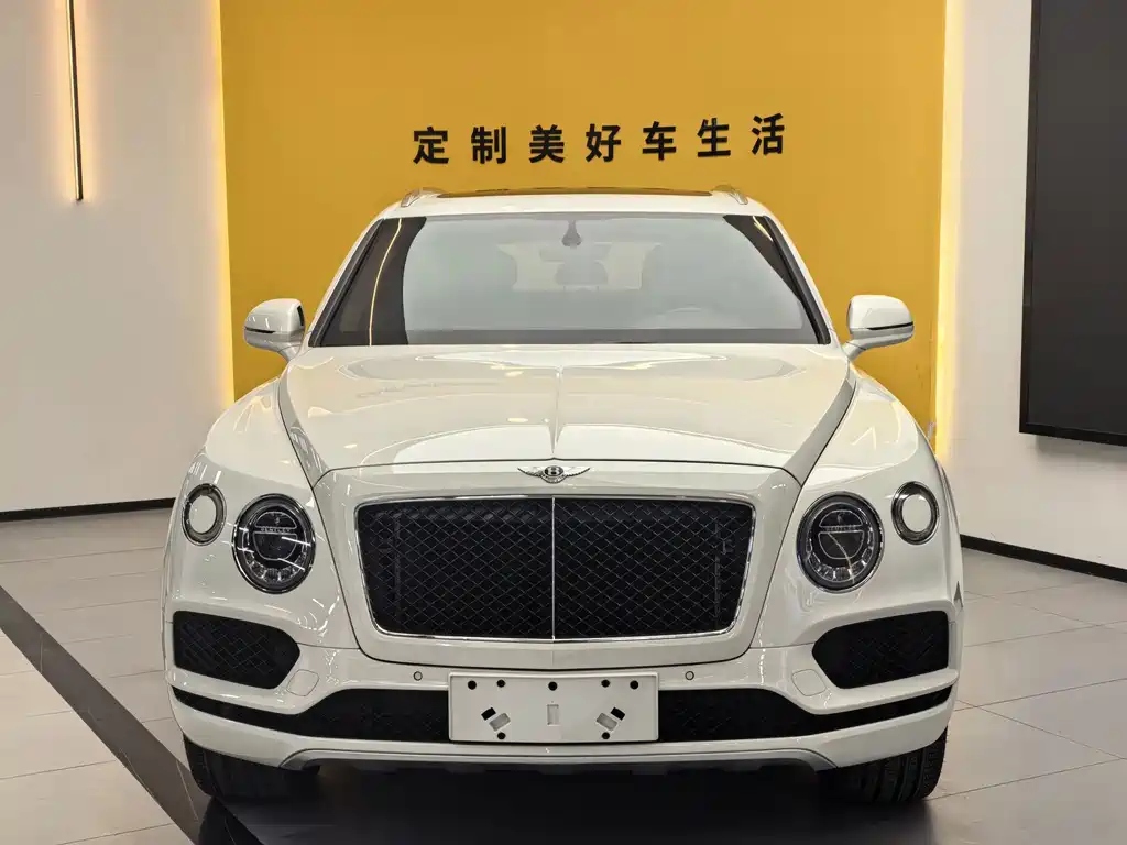 Bentley Bentayga — миниатюра 2