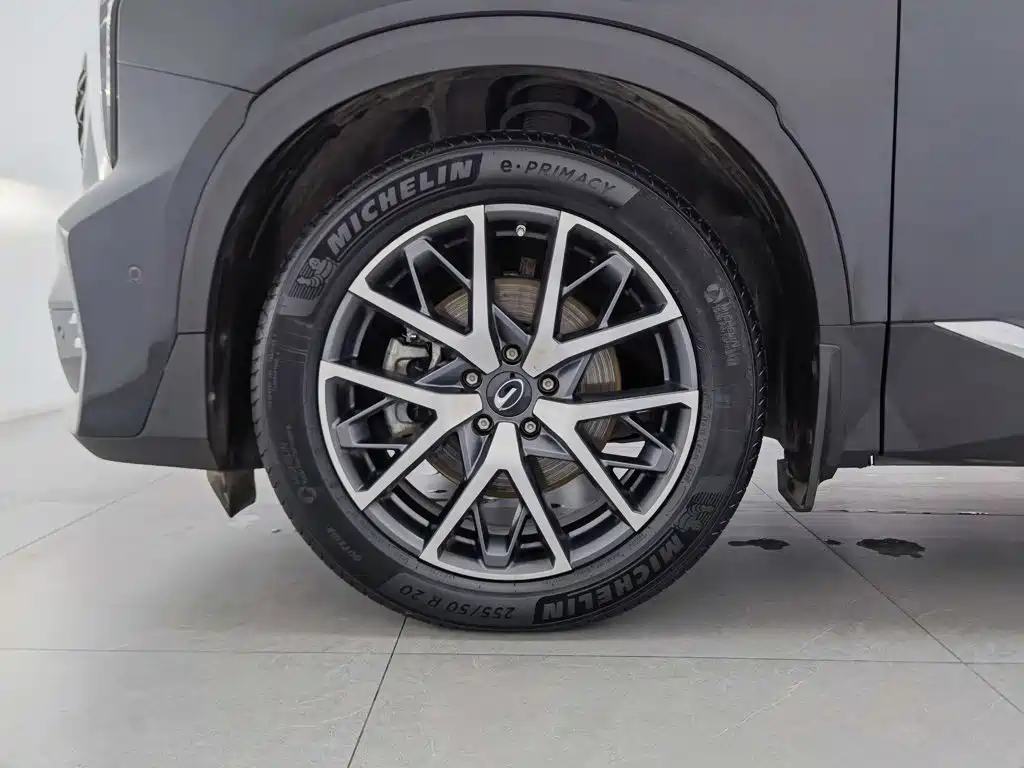 GAC Motor Trumpchi GS8 — миниатюра 17
