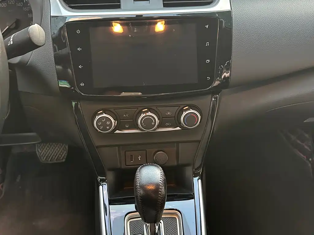 Nissan Sylphy — миниатюра 14