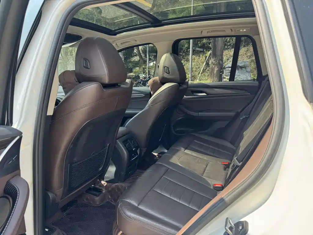 BMW X3 — миниатюра 5