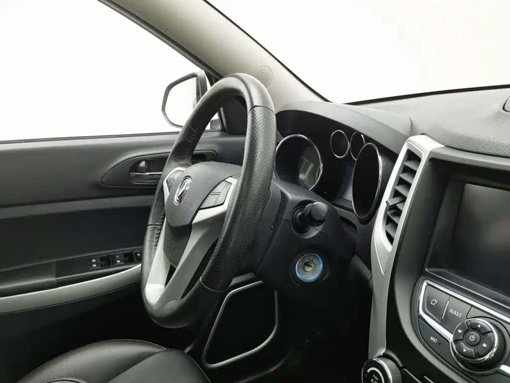 Changan CS35 — миниатюра 22