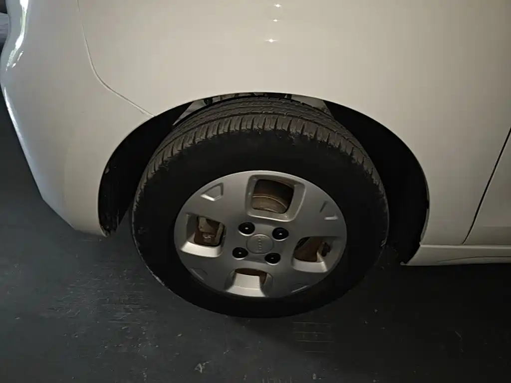 Roewe Clever — миниатюра 23