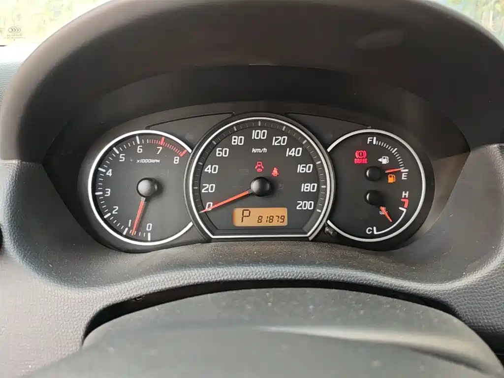 Suzuki Swift — миниатюра 12