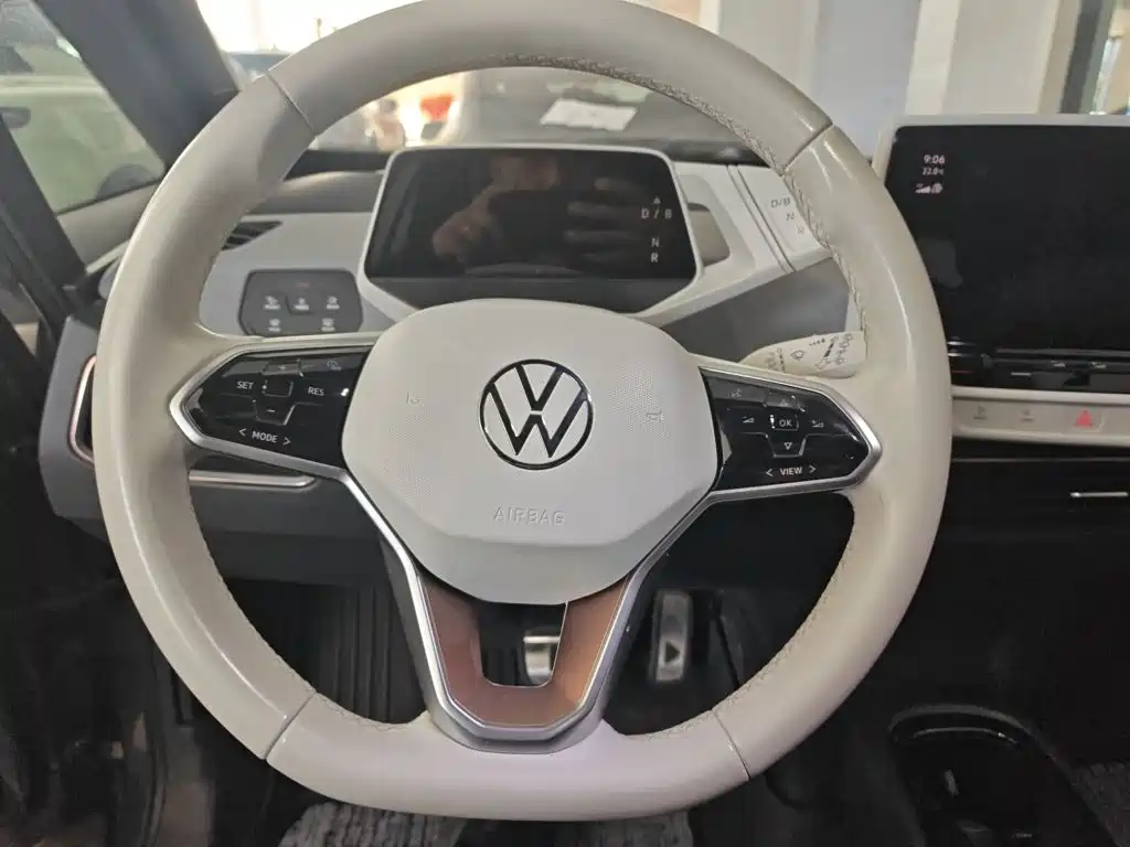 Volkswagen ID.3 — миниатюра 3