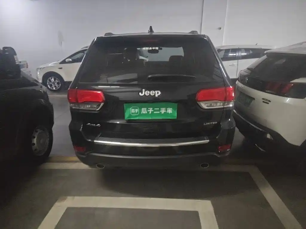 Jeep Grand Cherokee (Import) — миниатюра 6