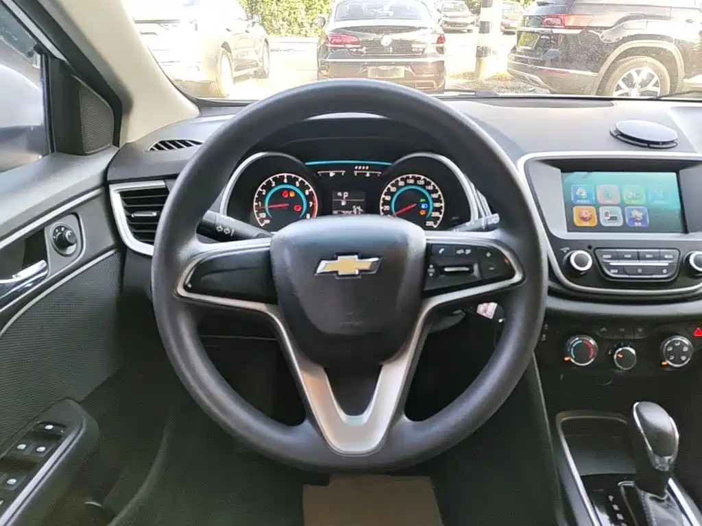 Chevrolet Cavalier — миниатюра 11