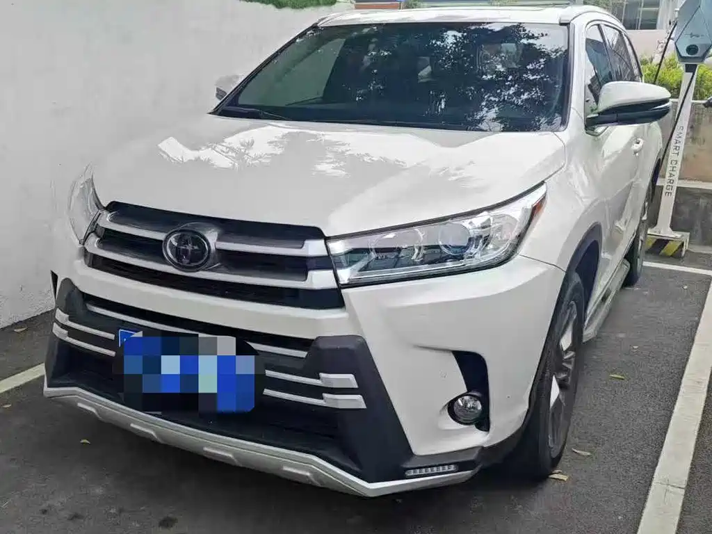 Toyota Highlander 2018 2.0T 4WD Luxury Edition 7 seats China V