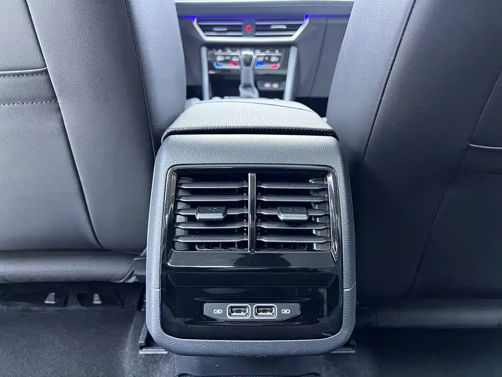 Volkswagen Sagitar — миниатюра 14