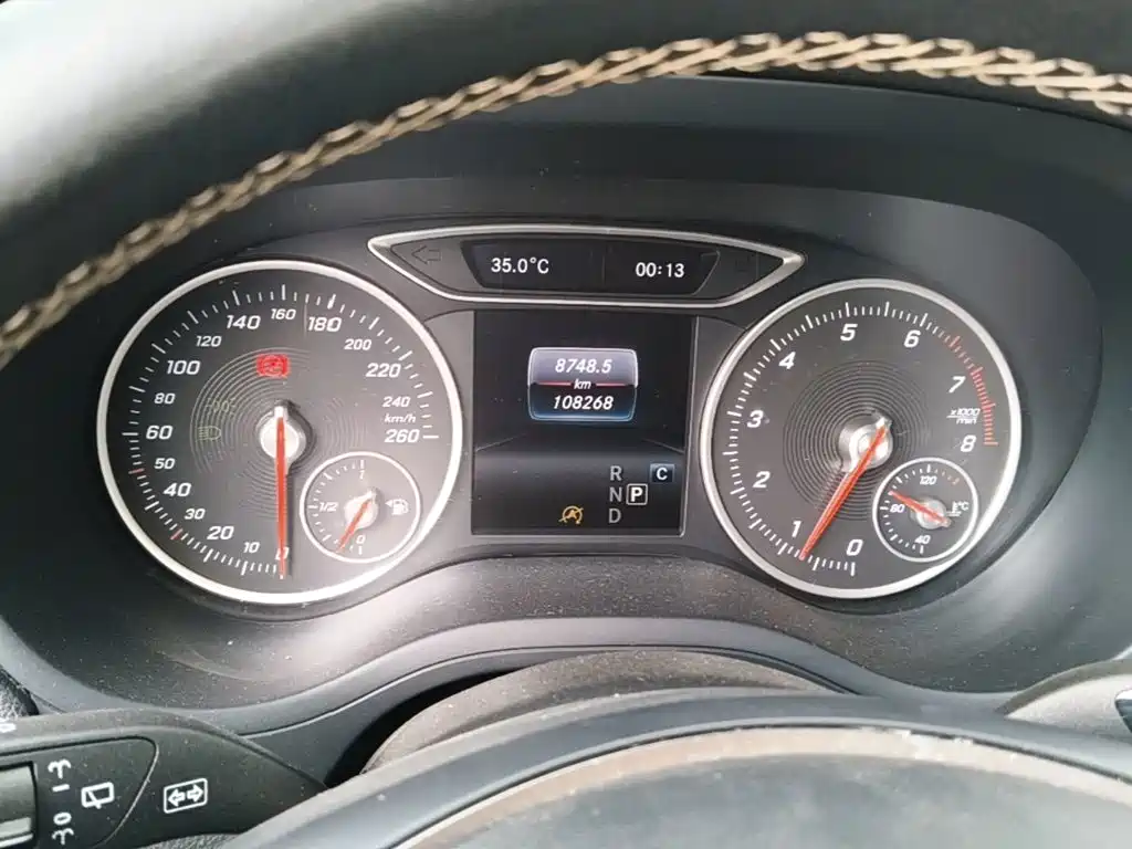 Mercedes-Benz B-Class — миниатюра 12