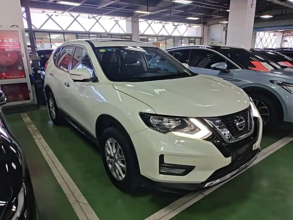 Nissan X-Trail — миниатюра 4