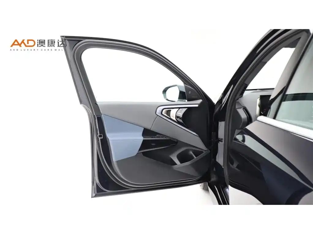 BMW X3 — миниатюра 10