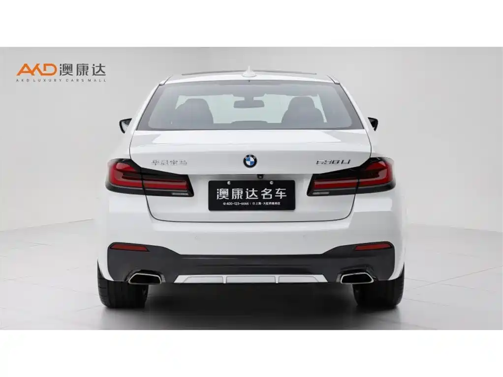 BMW 5 Series — миниатюра 4