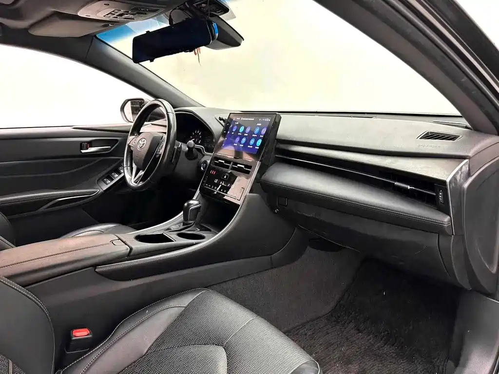 Toyota Avalon — миниатюра 6