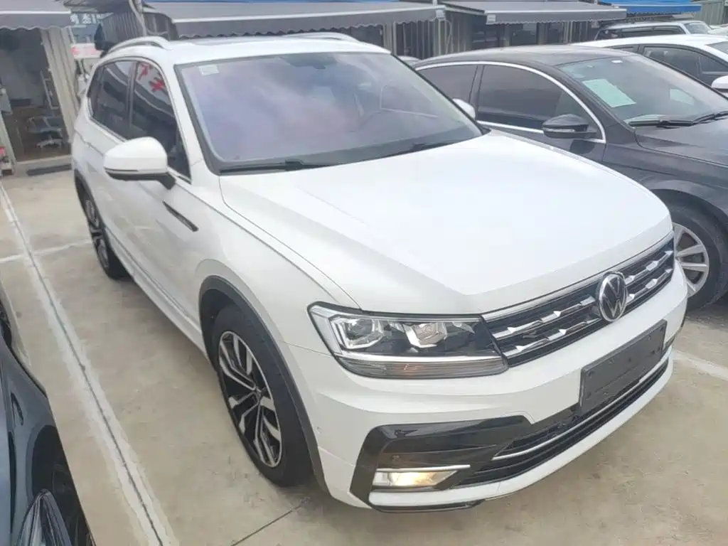 Volkswagen Tiguan L — миниатюра 4