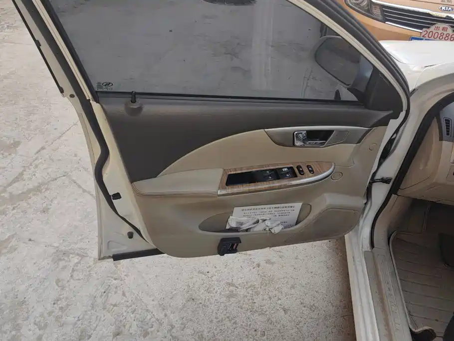 Buick Excelle — миниатюра 7