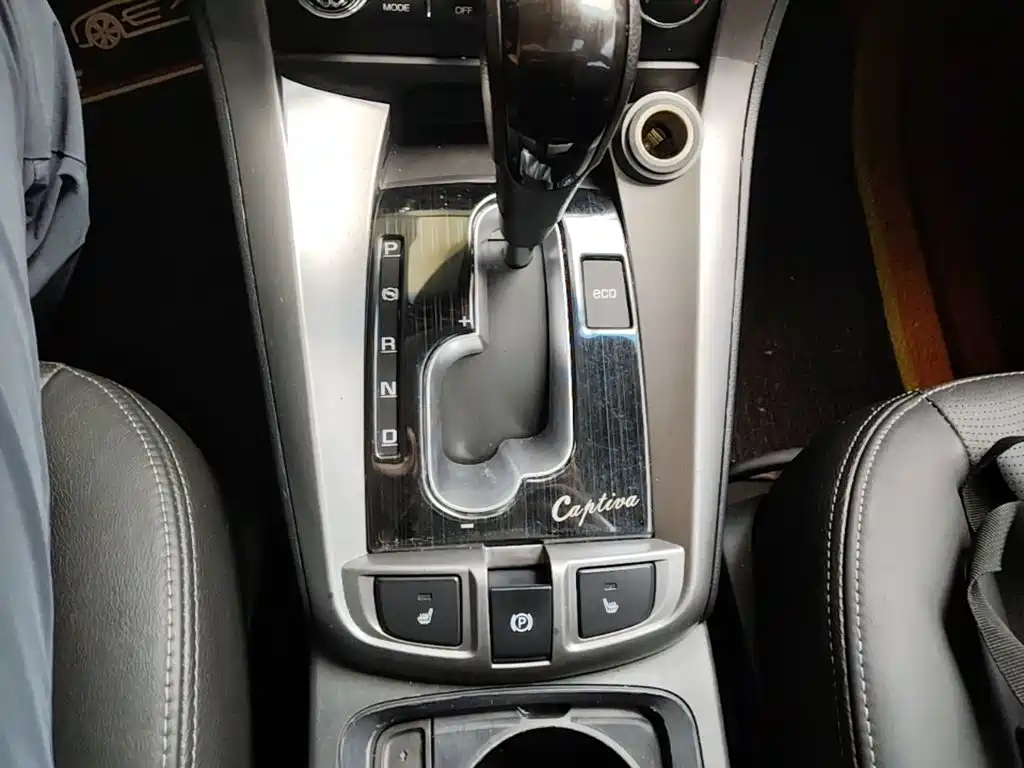 Chevrolet Captiva — миниатюра 14