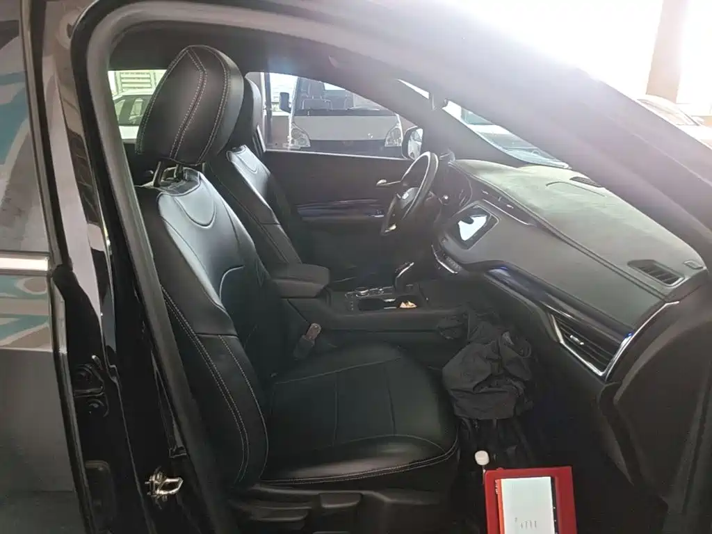 Cadillac XT4 — миниатюра 25