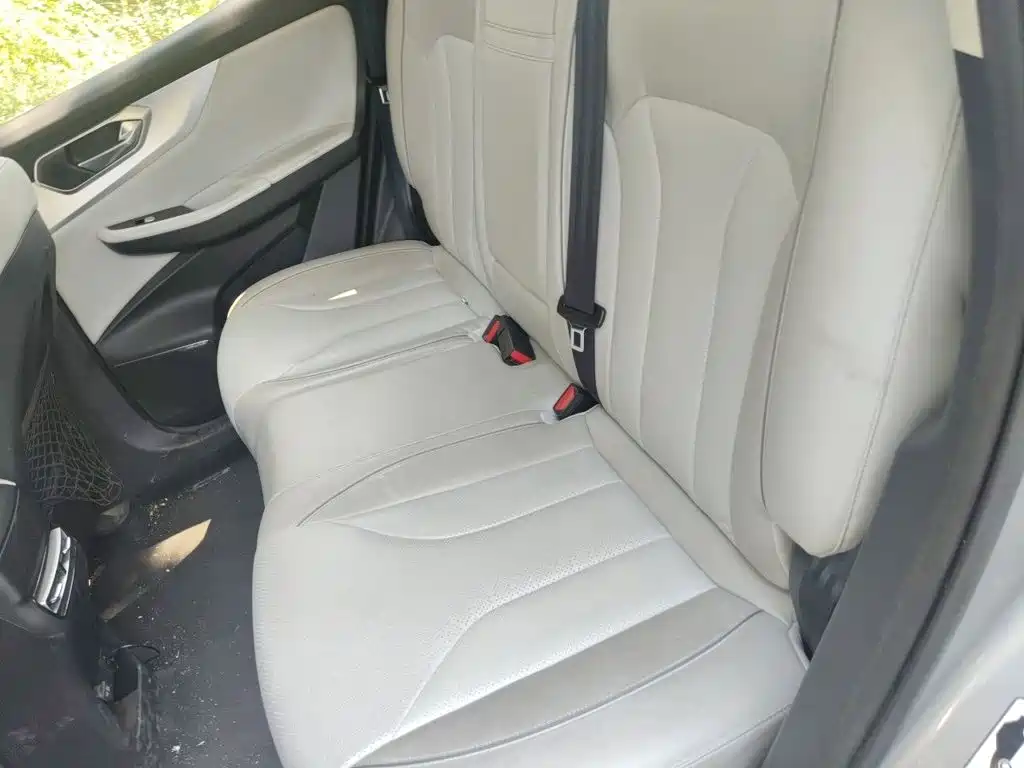 BAIC X7 PHEV — миниатюра 15