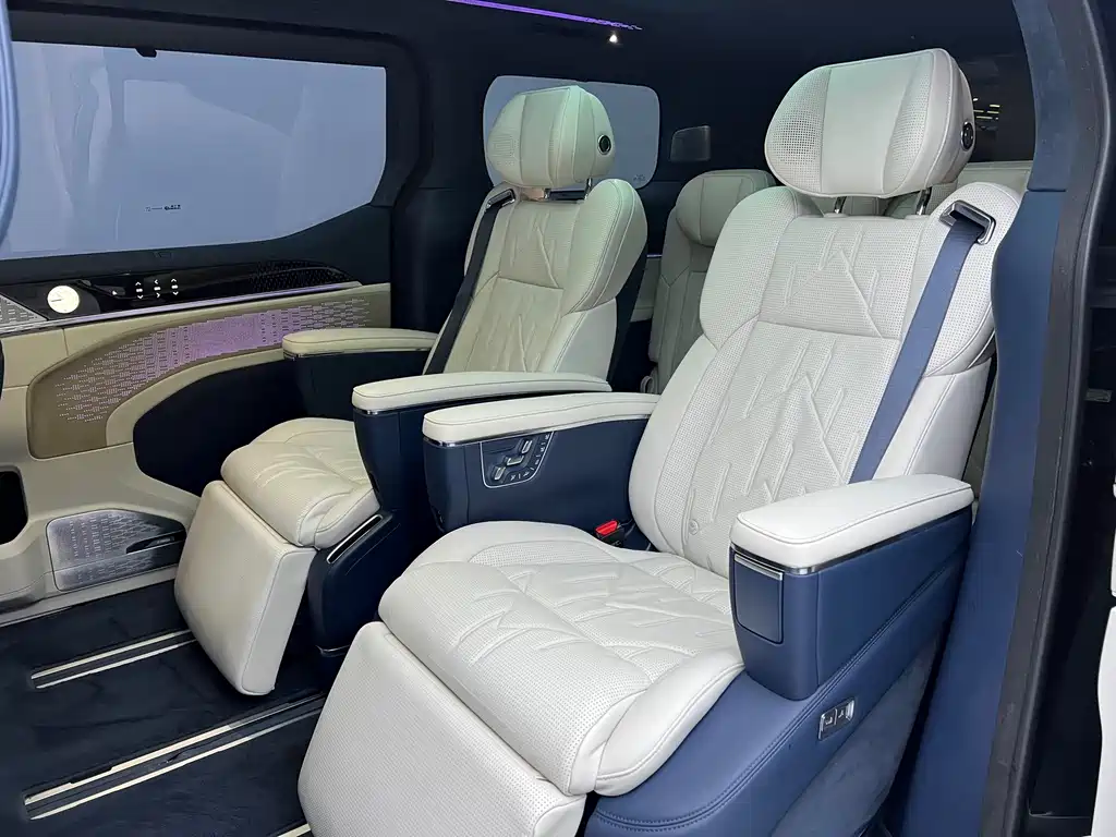 ZEEKR EXTREME KRYPTON 009