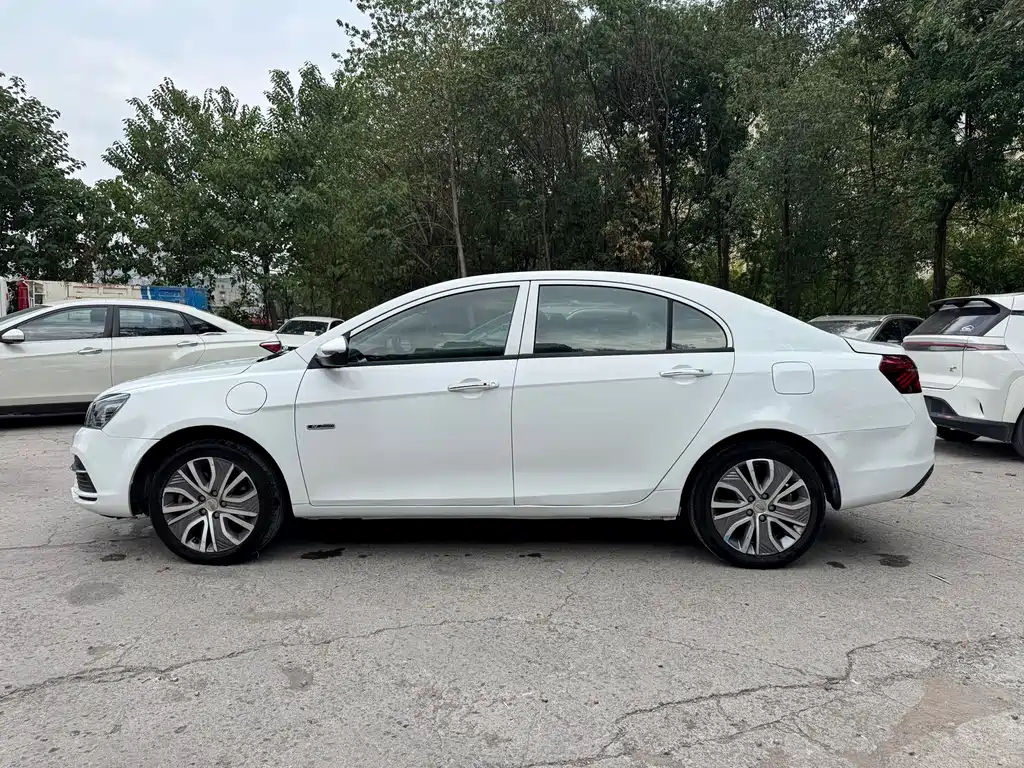 Geely New Energy — миниатюра 8