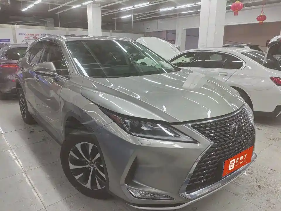 Lexus RX — миниатюра 5