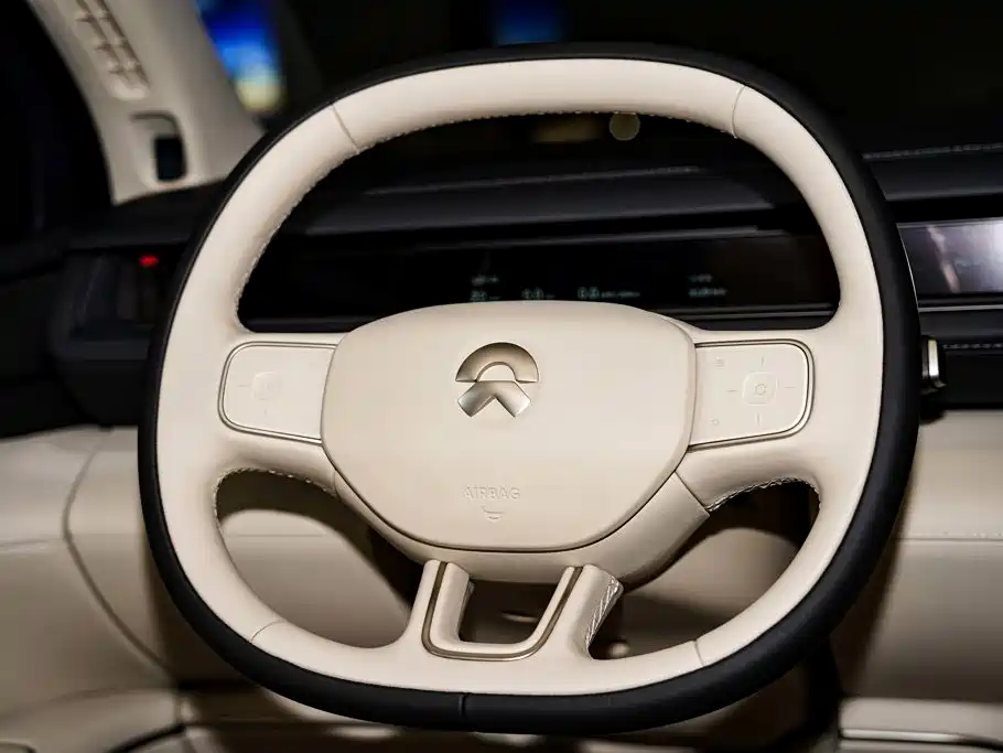 NIO ES8 — миниатюра 16
