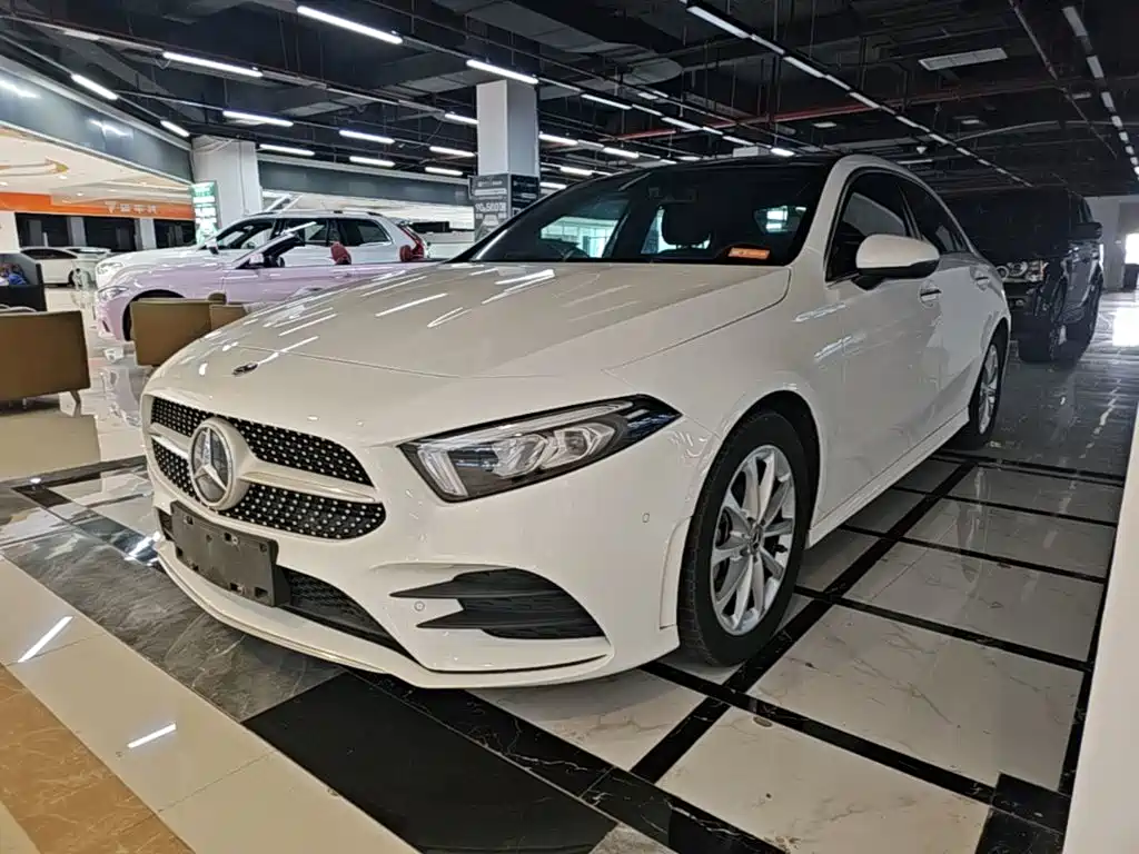Mercedes-Benz A-Class — миниатюра 2